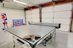 Arvada Getaway-Hot Tub, Game Room & Entertainment