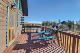 Peaceful Mountain Escape with 35 acres to explore!