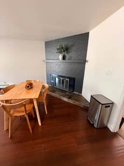 Eagle Motel Suite 223 - 2 bedroom with kitchenette - Image 4