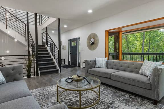Ultimate Treehouse Mansion with Swim Spa, Sleeps 31