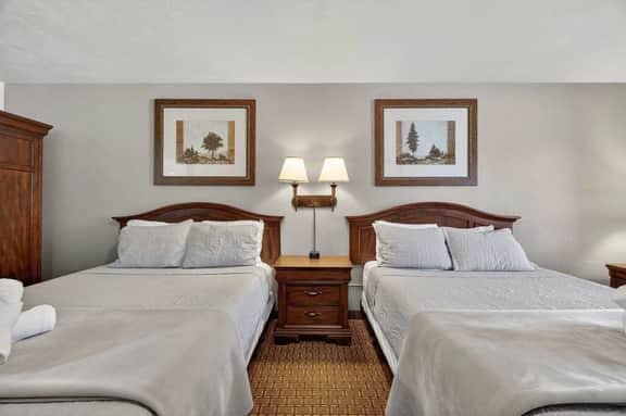 Eagle Motel Suite 118