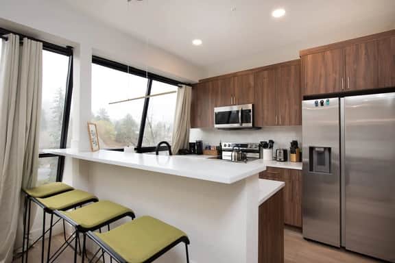Modern condo with town and mountain views!