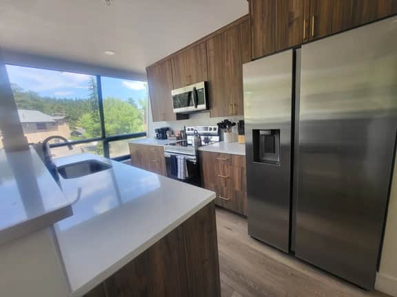 Modern Stay in the Heart of Evergreen!