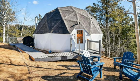 Serene Dome House with Beautiful Mountain Views!